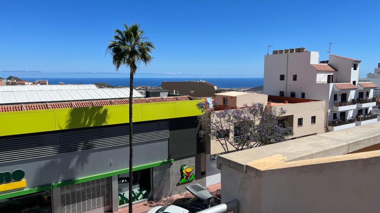 Cosy Apartment With Rooftop Terrace And Wifi Valle de San Lorenzo Exterior photo
