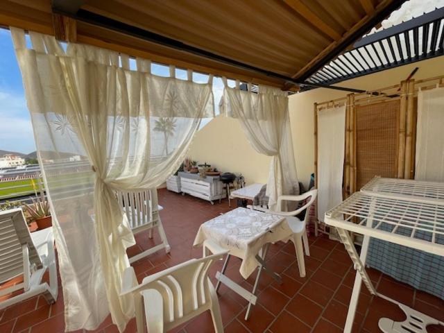 Cosy Apartment With Rooftop Terrace And Wifi Valle de San Lorenzo Exterior photo