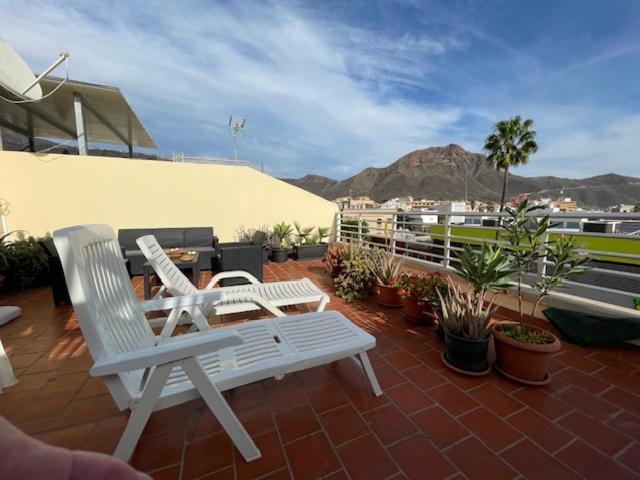 Cosy Apartment With Rooftop Terrace And Wifi Valle de San Lorenzo Exterior photo